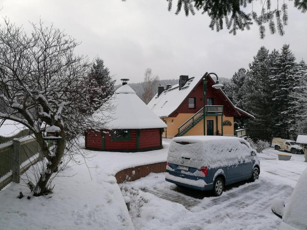 Ferienwohnungen Weissflog Schwarzenberg  Exteriör bild