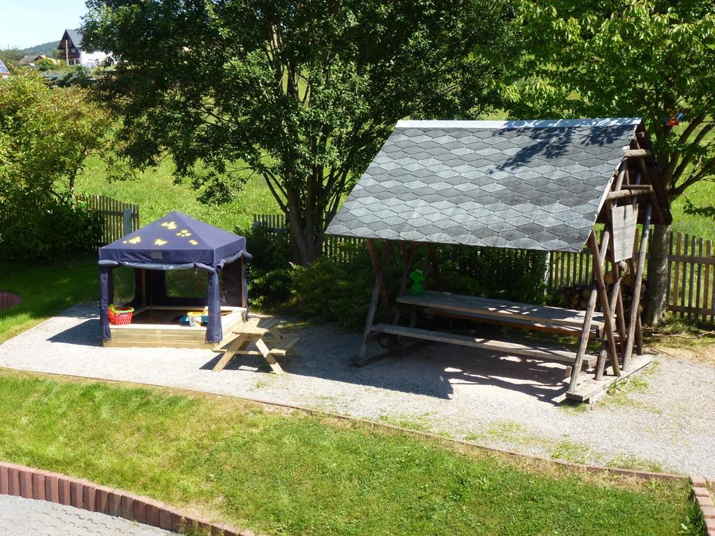 Ferienwohnungen Weissflog Schwarzenberg  Exteriör bild